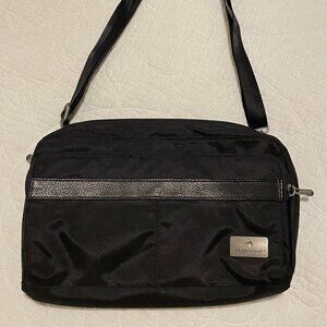 Eagle Creek Crossbody Purse/Travel Bag